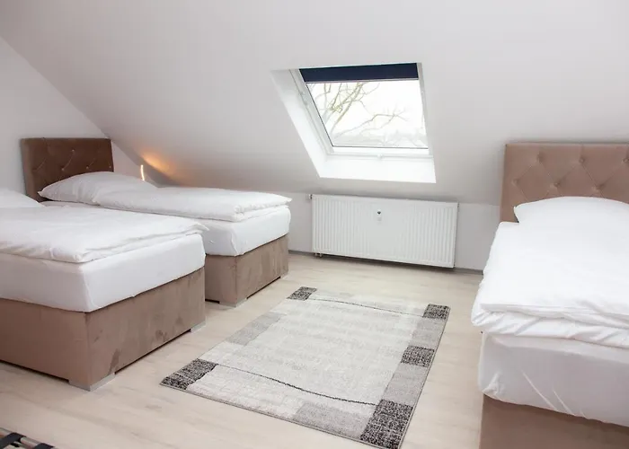 T&k Near Messe Fair Trade Duesseldorf Und Airport 3b *